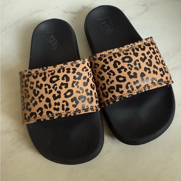 VANS Slides - Picture 2 of 6